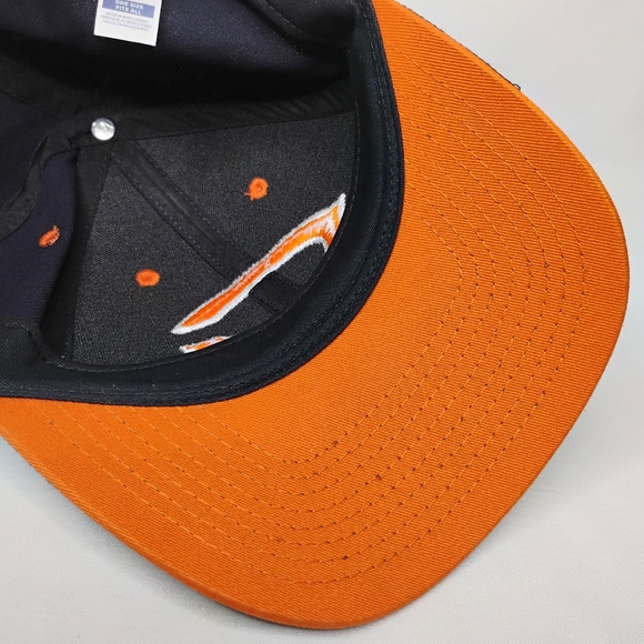 NFL Chicago Bears Moneymaker Hat Adjustable Hook & Loop Back Sports Cap Football - Picture 9 of 11